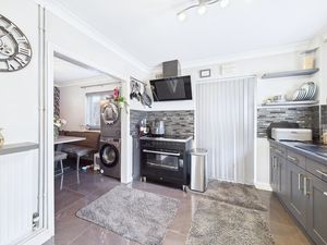 Photo 20- click for photo gallery